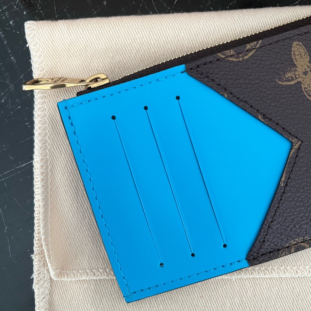 Louis Vuitton Coin Card Holder Wallet - Picture 5 of 16
